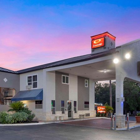 Econo Lodge Inn & Suites Near Lackland Afb San Antonio Eksteriør bilde