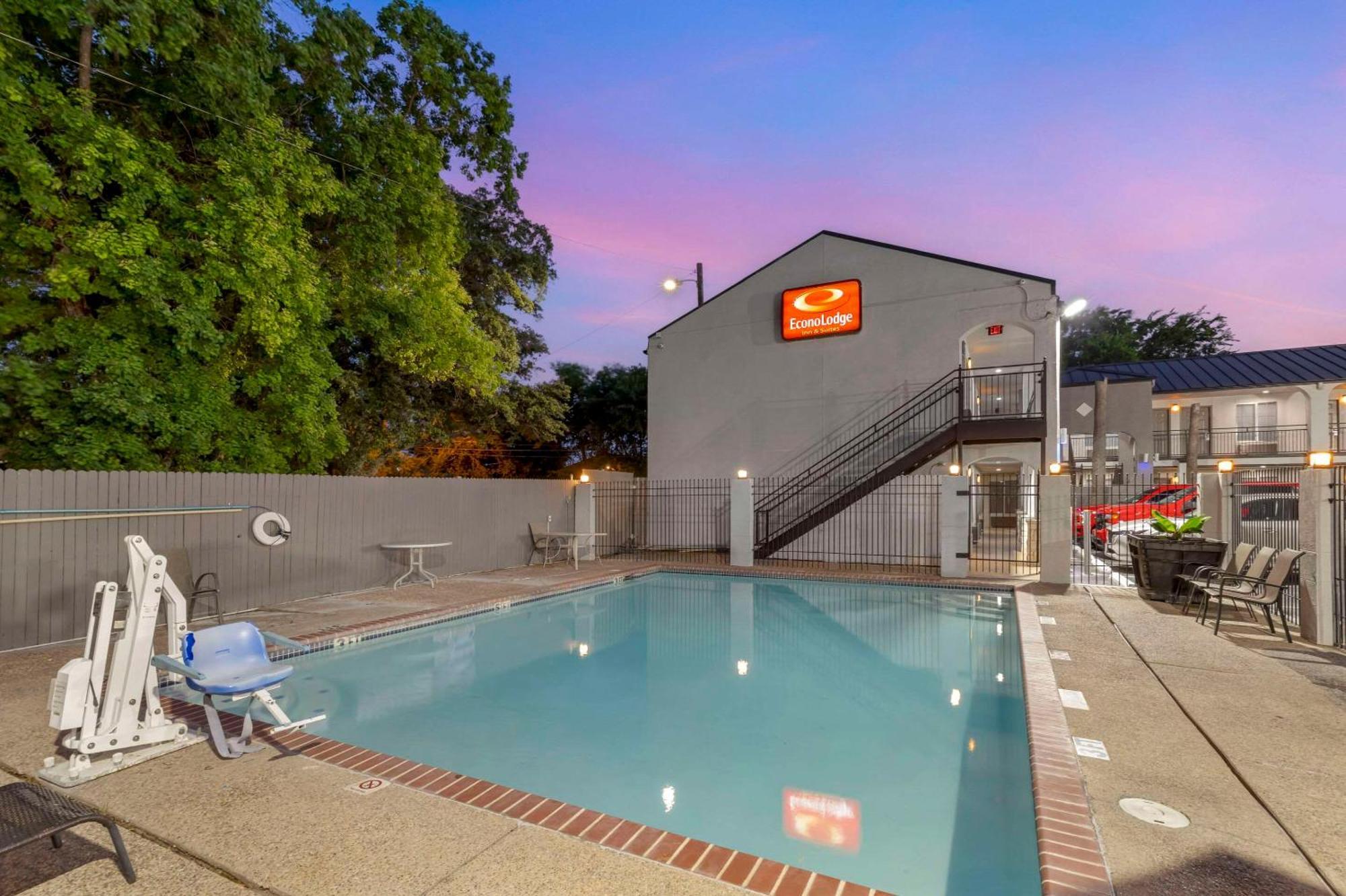 Econo Lodge Inn & Suites Near Lackland Afb San Antonio Eksteriør bilde