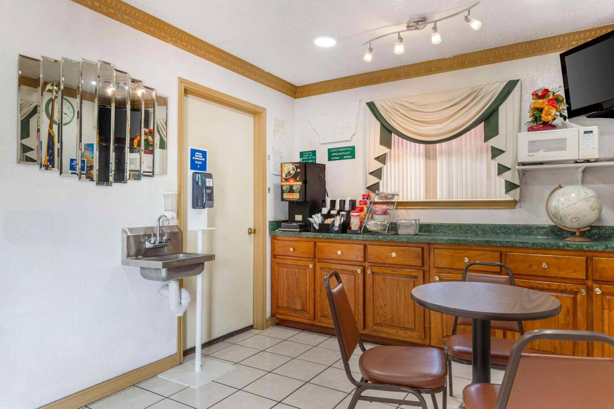 Econo Lodge Inn & Suites Near Lackland Afb San Antonio Eksteriør bilde