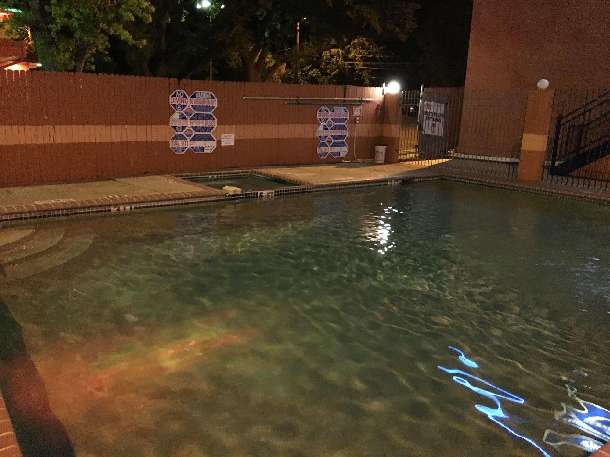 Econo Lodge Inn & Suites Near Lackland Afb San Antonio Eksteriør bilde