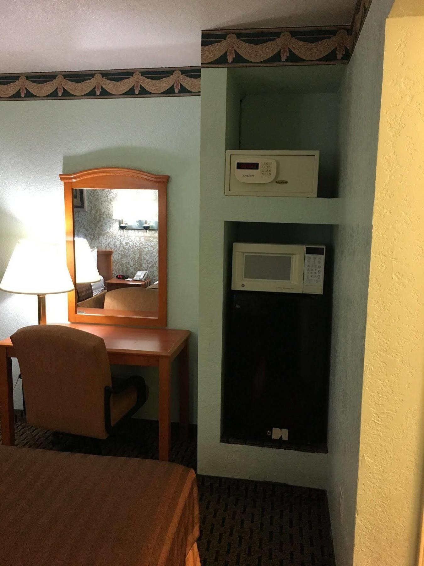 Econo Lodge Inn & Suites Near Lackland Afb San Antonio Eksteriør bilde